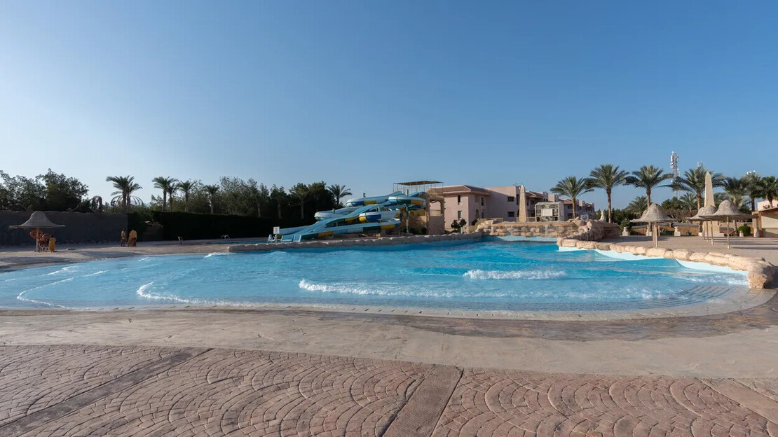 Parrotel Aqua Park Resort